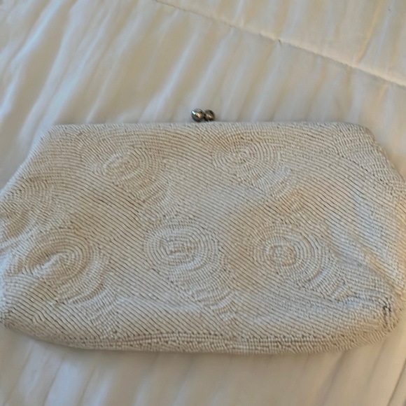 Handbags - White beaded envelope purse wedding vintage